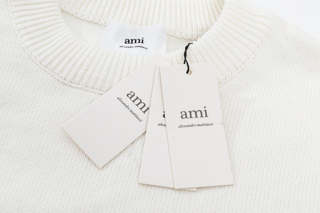574 | Ami